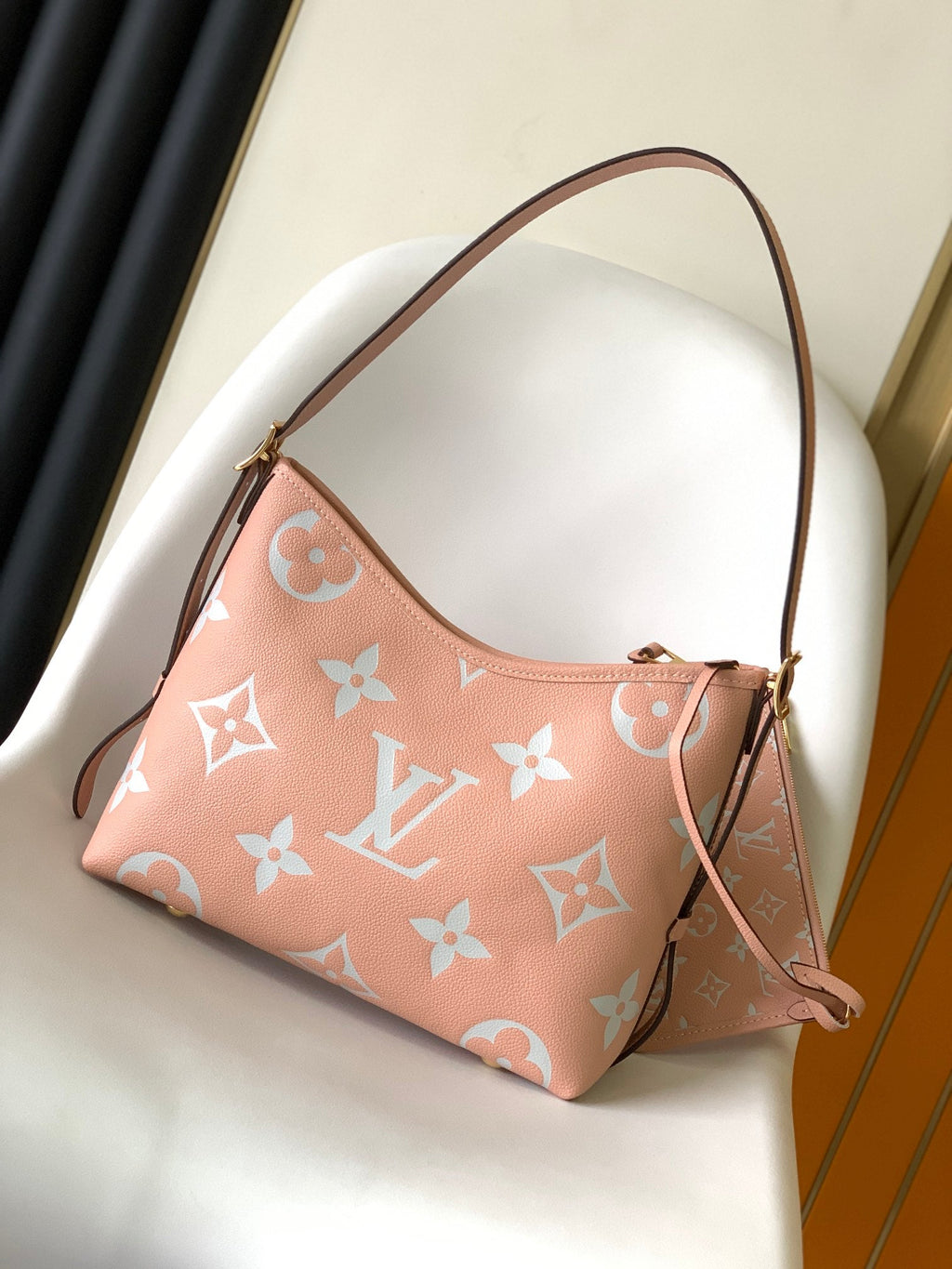 CARRYALL PM 29 PINK MONOGRAM GRAINED COWHIDE LEATHER
