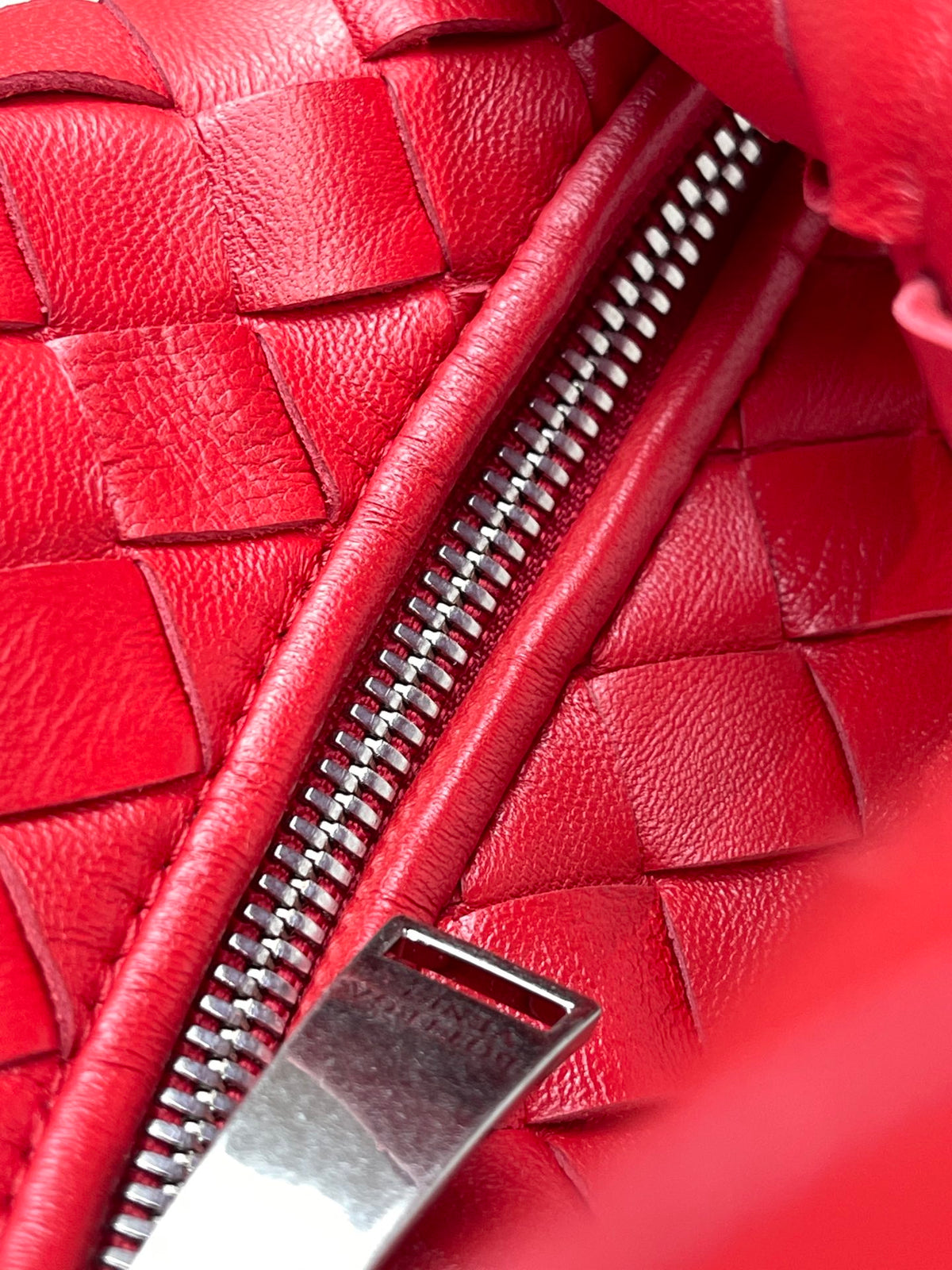 MINI JODIE 27 IN RED LAMBSKIN