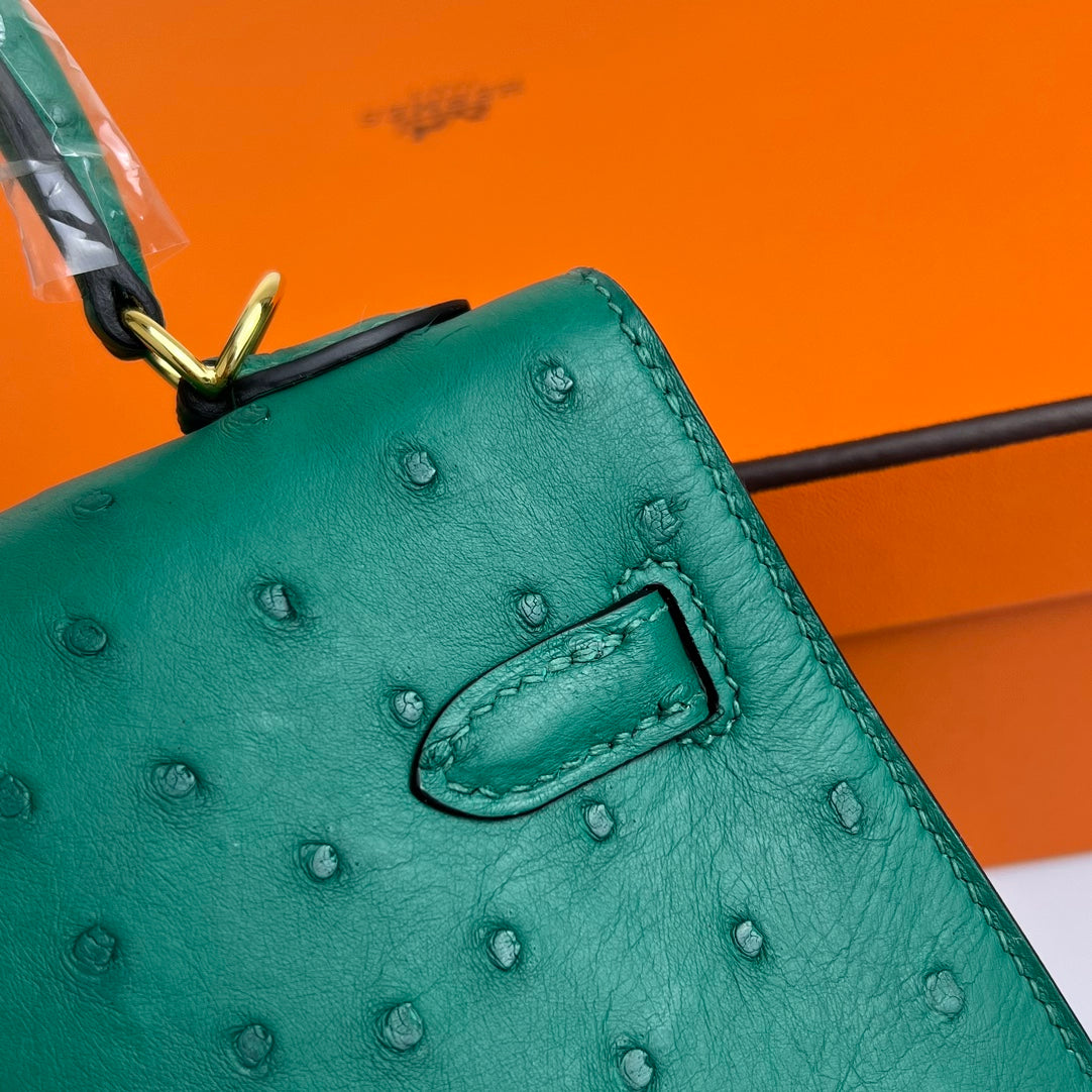 KELLY BAG 20 IN TEAL GREEN OSTRICH LEATHER WITH GOLD HARDWARE