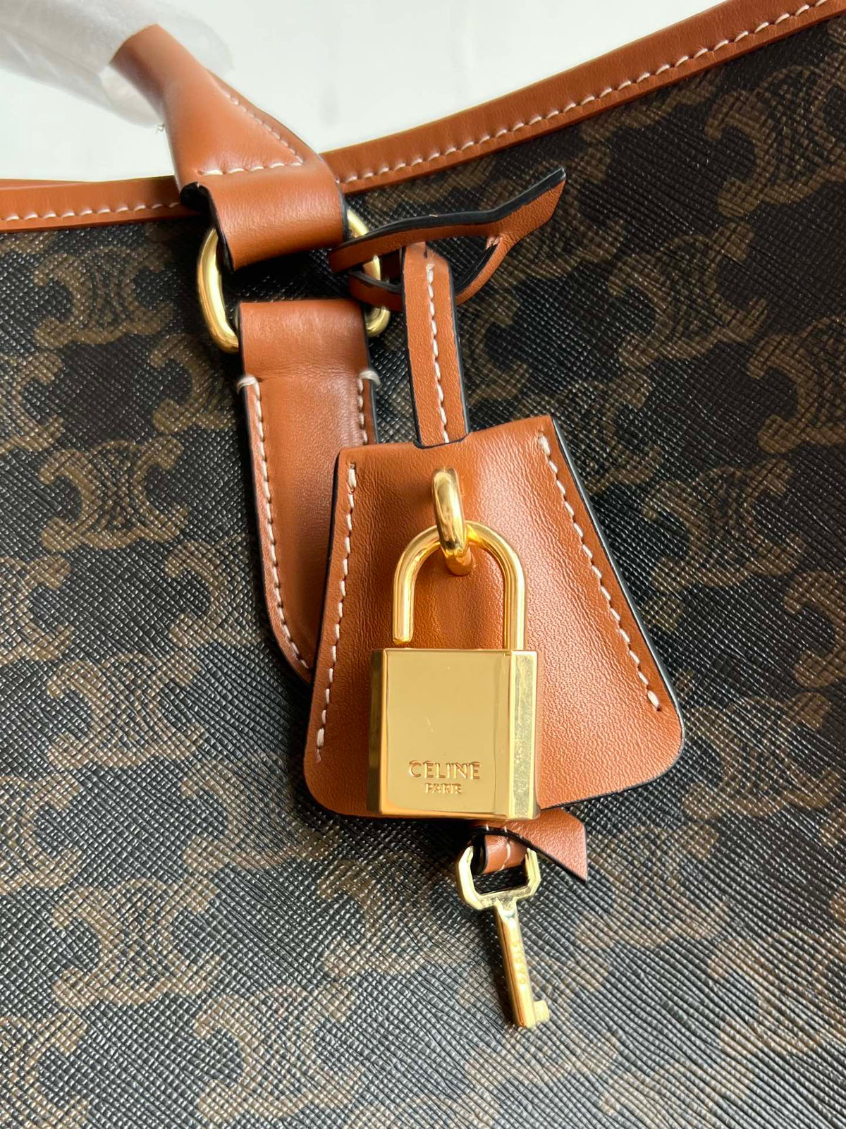 TRIOMPHE CABAS 35 BLACK CALFSKIN TOTE