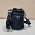 PHONE BAG 18 IN BLACK RE-NYLON