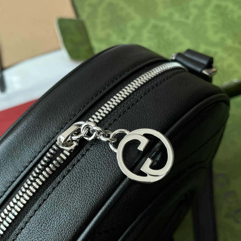 SMALL BLONDIE OVAL SHOULDER BAG 20 IN BLACK CALFSKIN