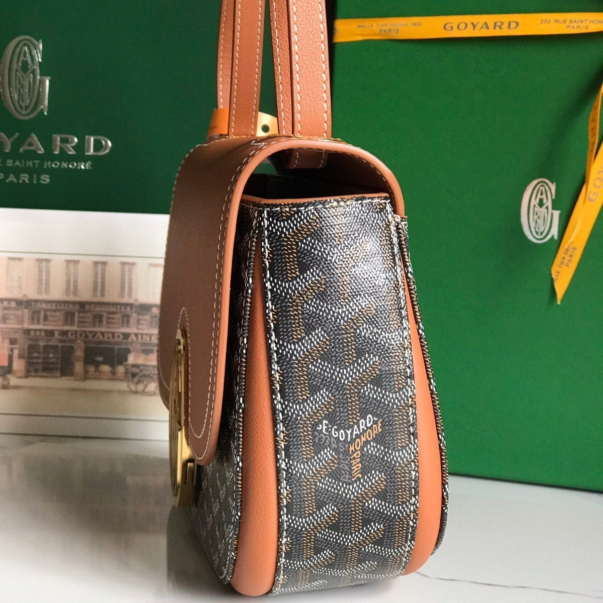 233 BAG 25 IN TAN CALFKIN AND BLACK GOYARDINE CANVAS