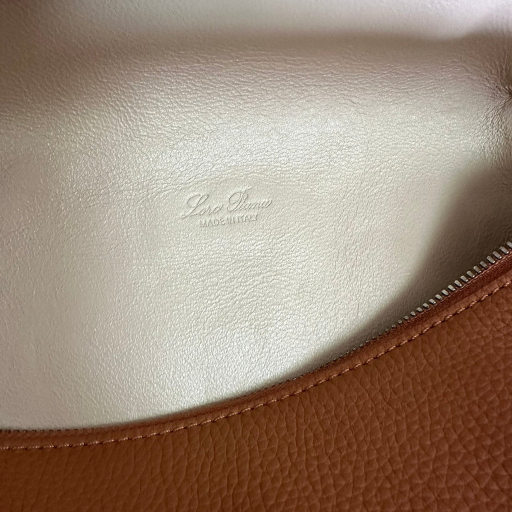 EXTRA POCKET BACKPACK L23.5 IN GINGER ORANGE CALFSKIN WITH SILVER HARDWARE