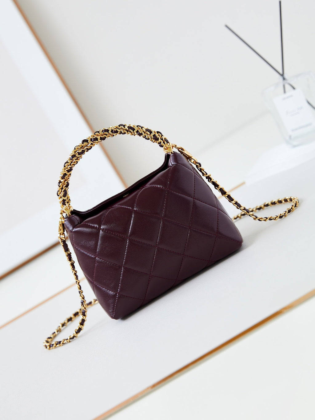 HOBO BAG 18 IN WINE RED SOFT LAMBSKIN GOLD CHAIN