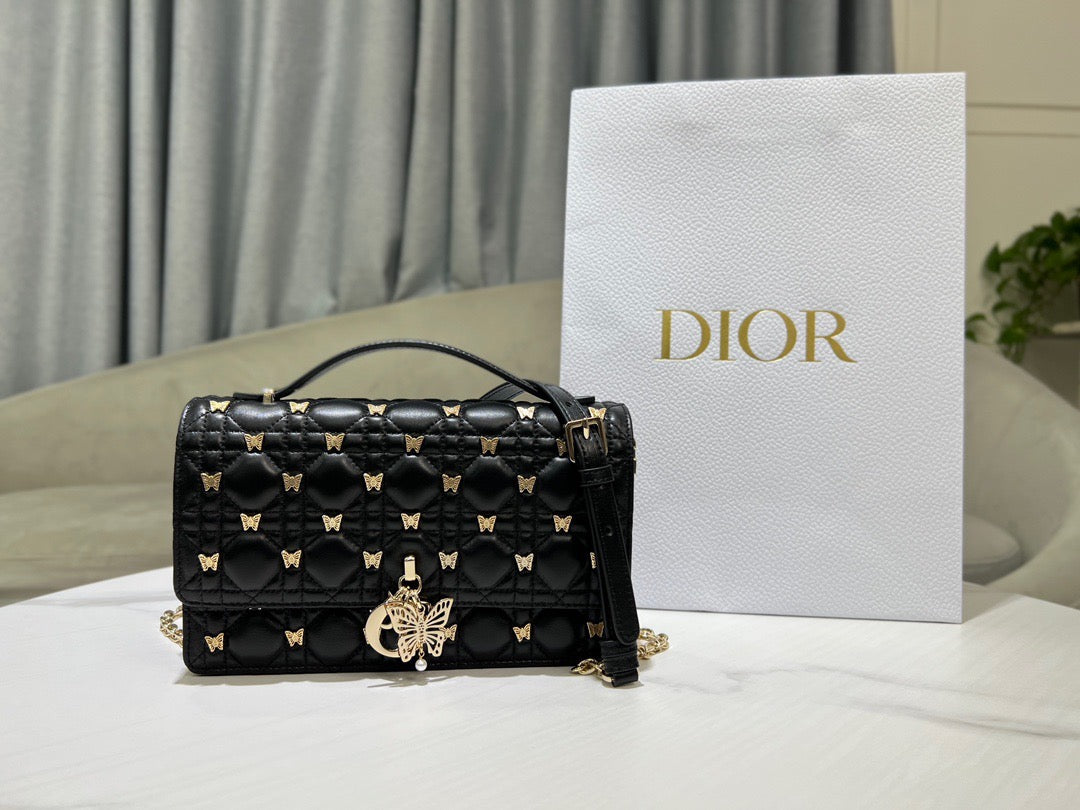 DIO Miss DIO Handbag (24cm)