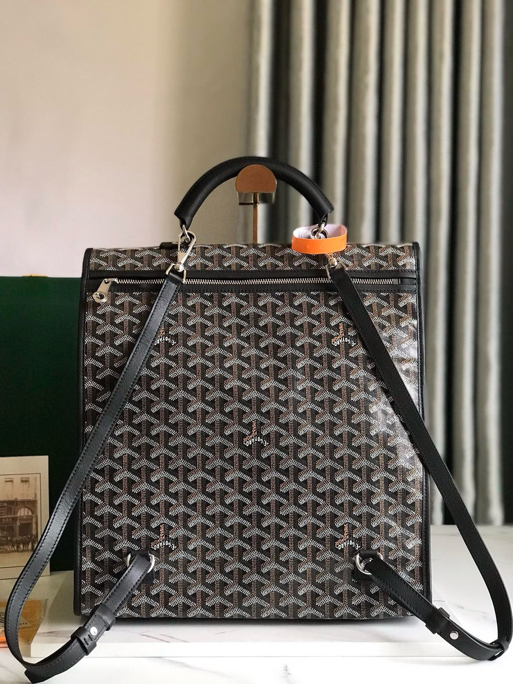 GOY Backpack 33x35x16cm