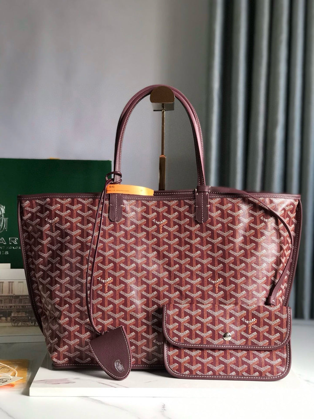 GOY REVERSIBLE ANJOU 34*28*15