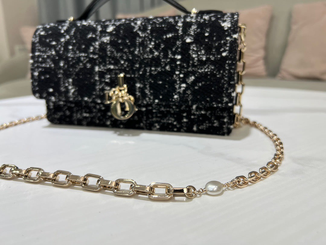DIO Lady Top Handle Pouch (21cm)