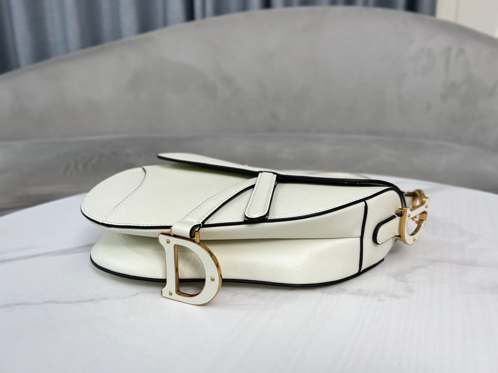 DIO Saddle Bag (25.5cm)