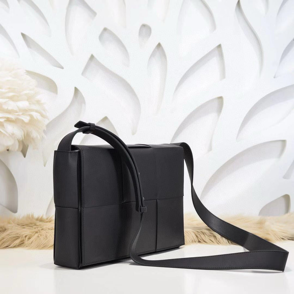 BV BAG 30*20*6