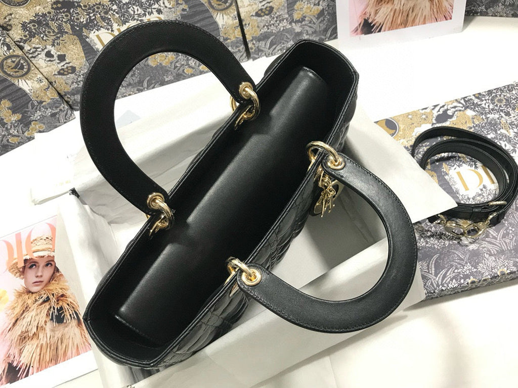 LARGE 32 LADY BAG IN BLACK LAMBSKIN WITH GOLD HARDWARE