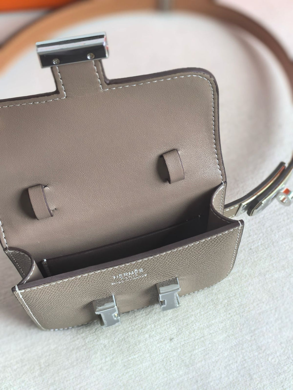 HERM Constance Slim Wallet in Taupe Epsom Calfskin
