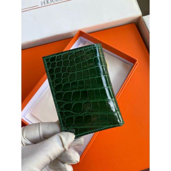 HERM MC¬≤ Euclide Card Holder in Vert Emeraud Shiny Alligator Leather