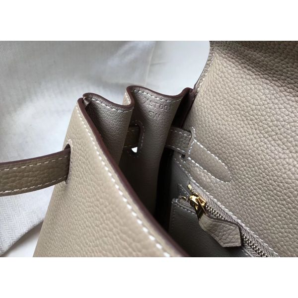 HERM Kelly 28cm Bag In Gris Tourterelle Clemence Leather GHW