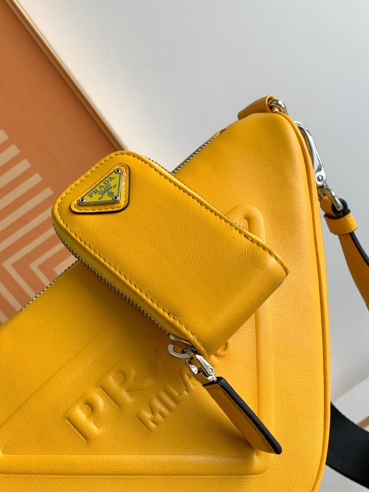 PRA Cross Body Bag