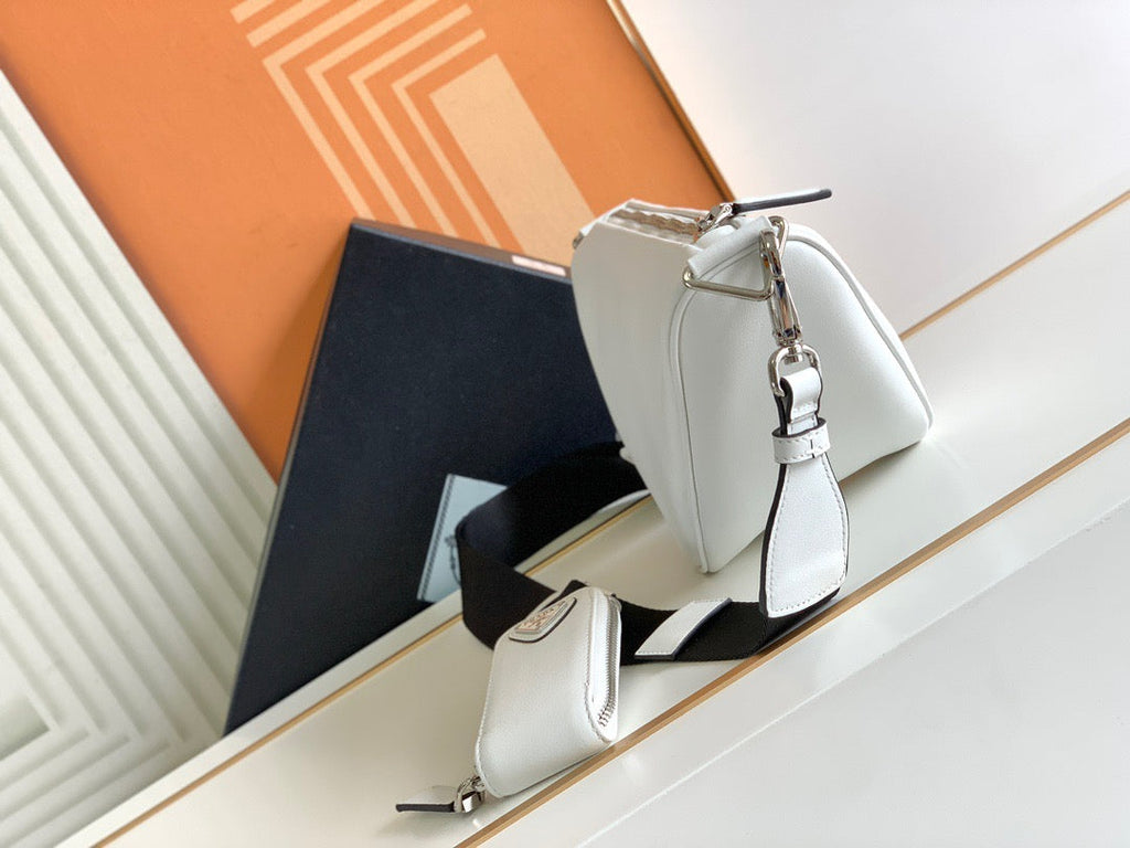 PRA Cross Body Bag