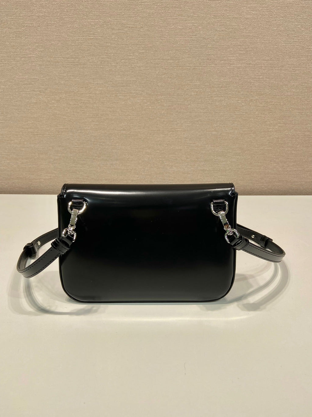 PRA Sling Bag