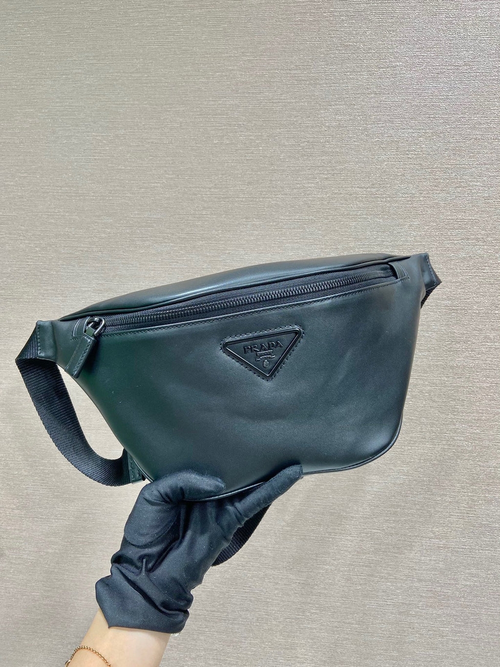 PRA Cross Body Bag