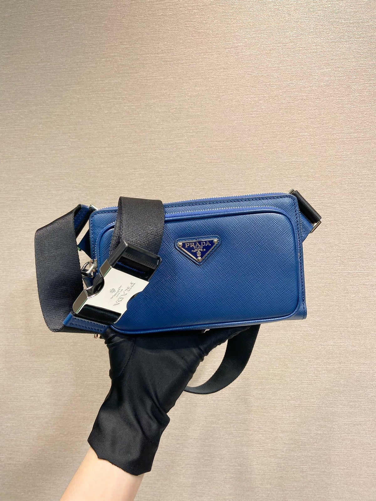 PRA Cross Body Bag