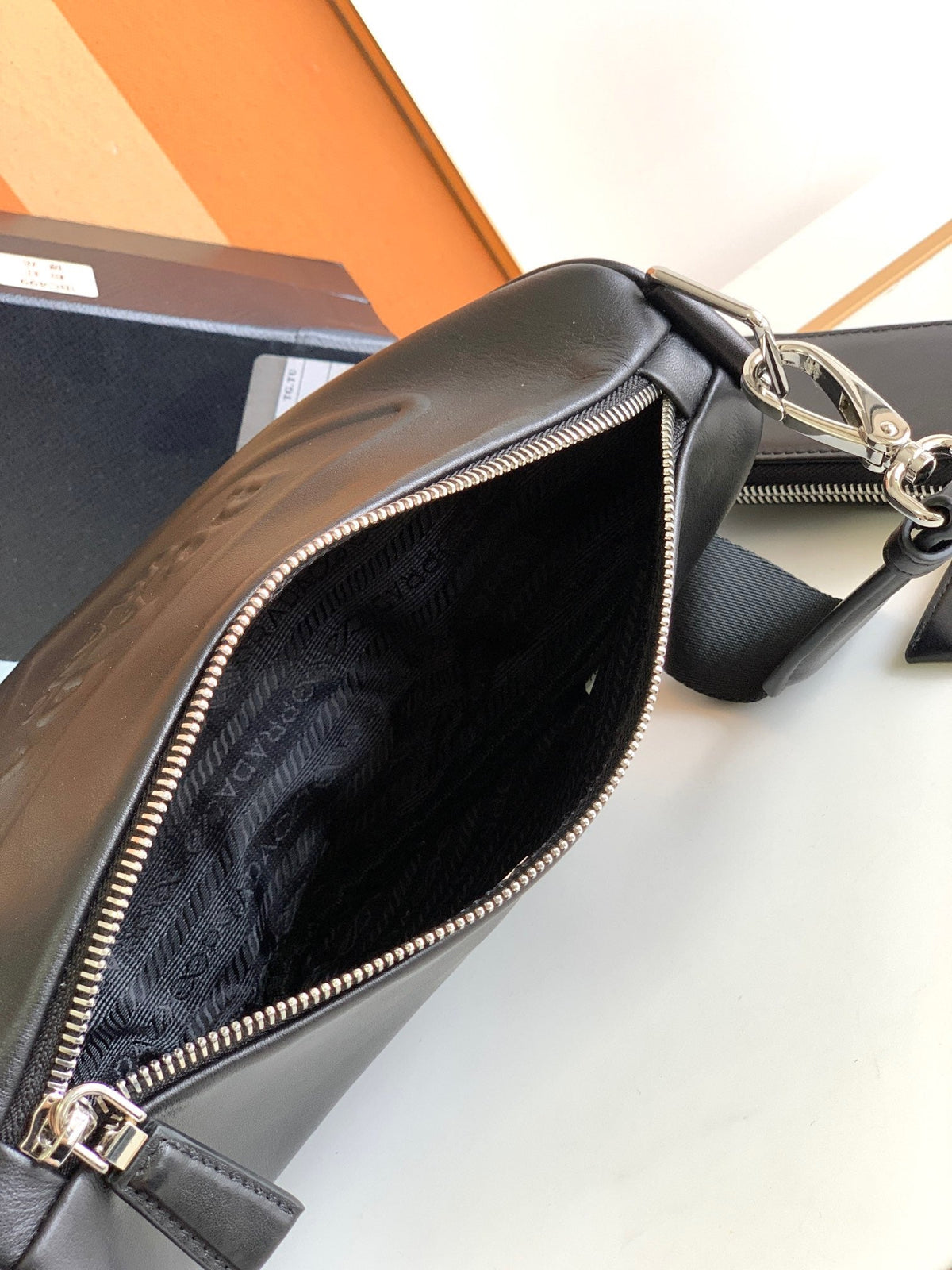 PRA Cross Body Bag