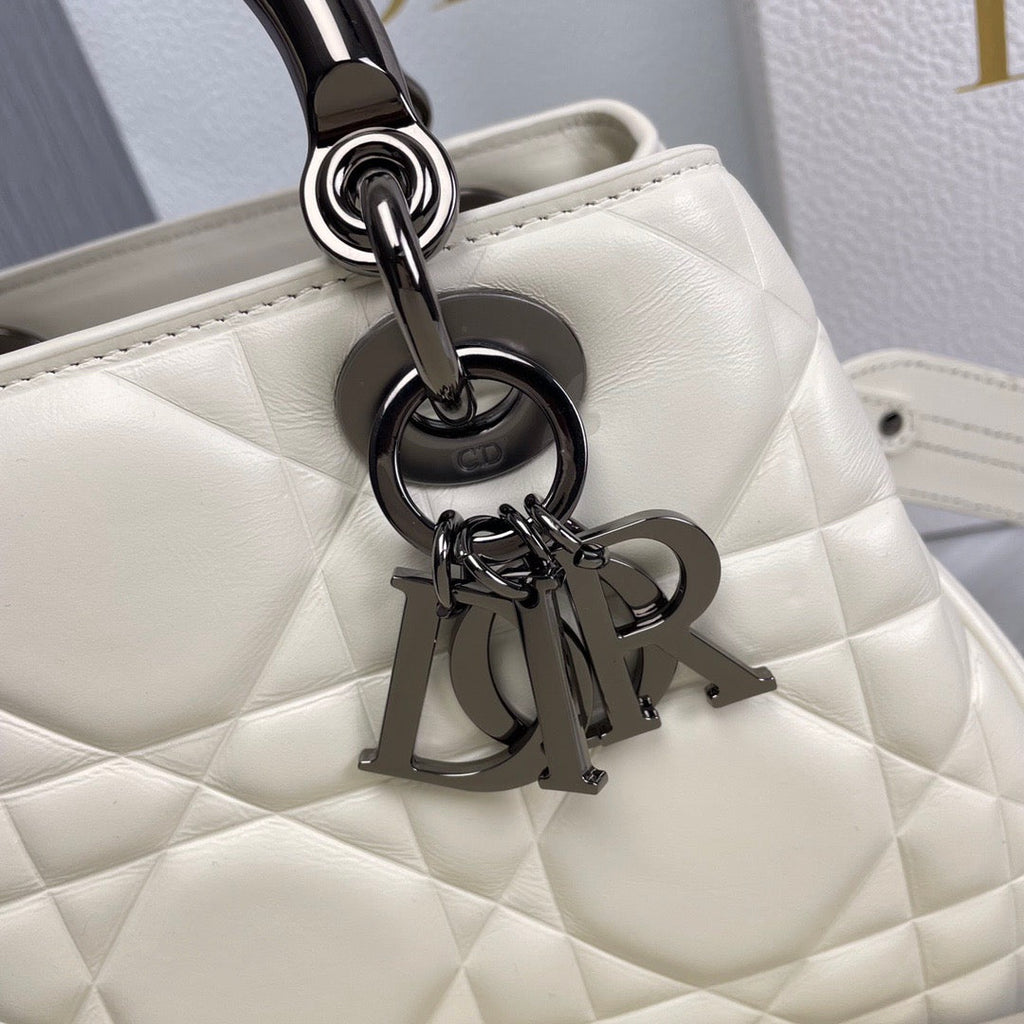DIO Handbag