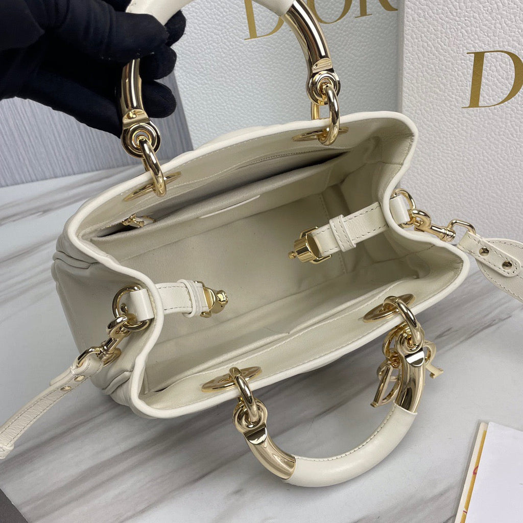 DIO Handbag