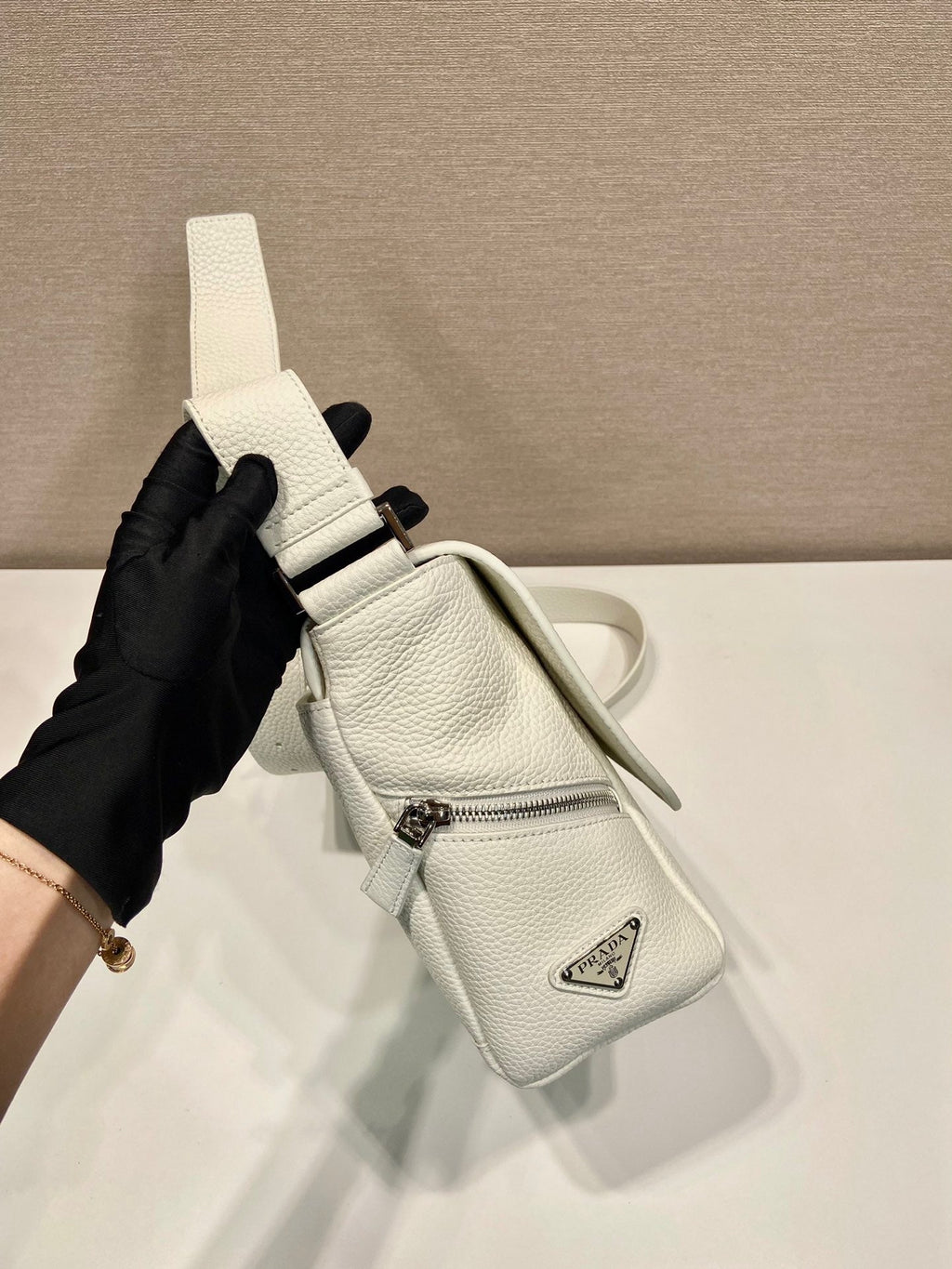 PRA Messenger Bag