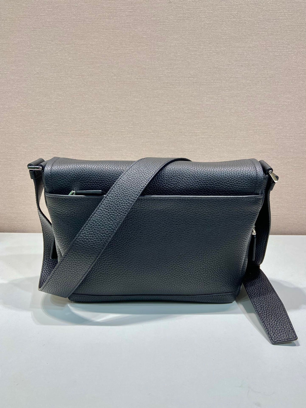 PRA Messenger Bag