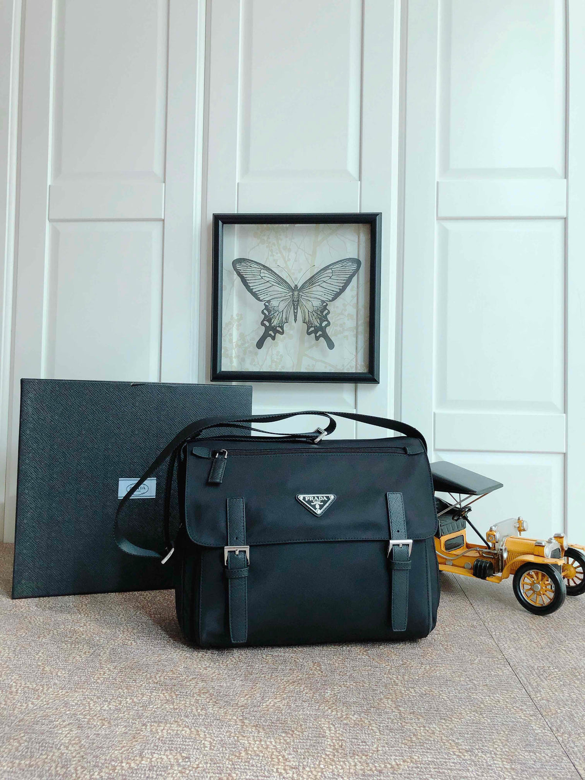 PRA Messenger Bag