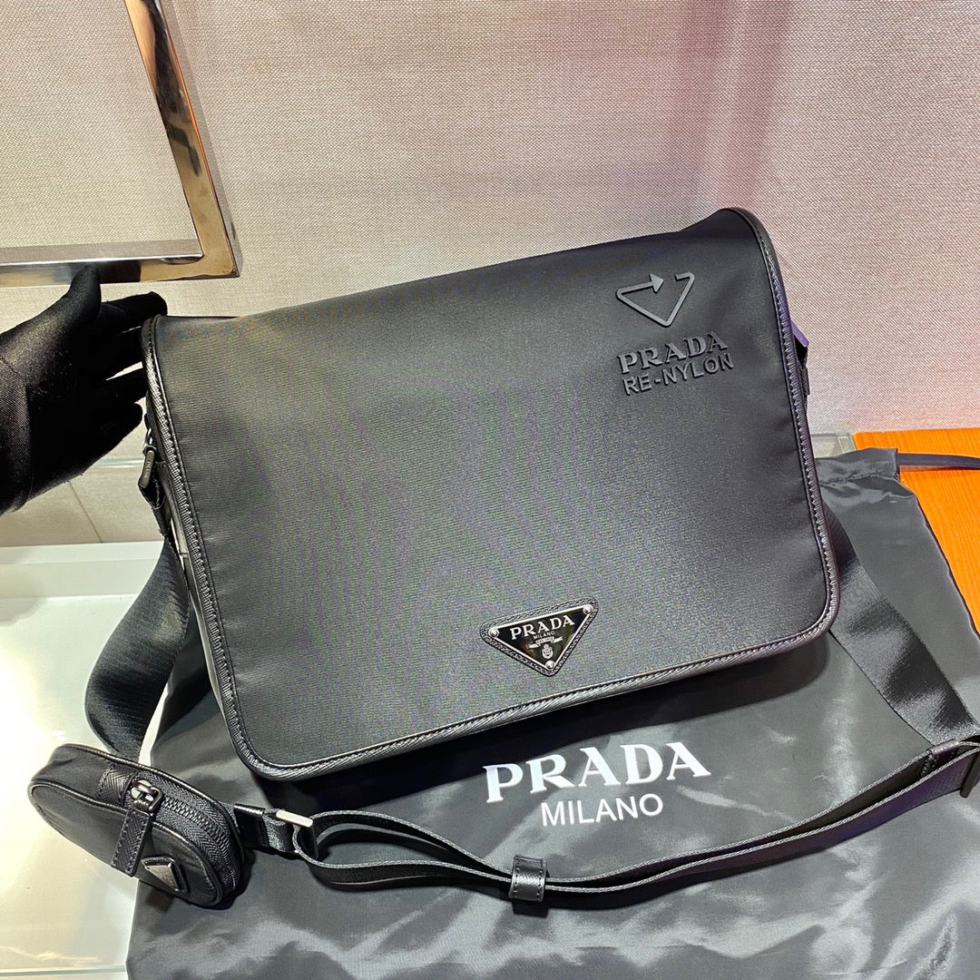 PRA Messenger Bag
