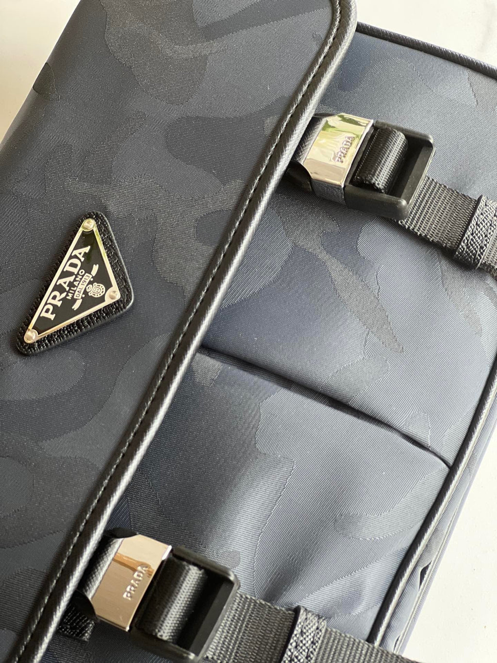 PRA Messenger Bag