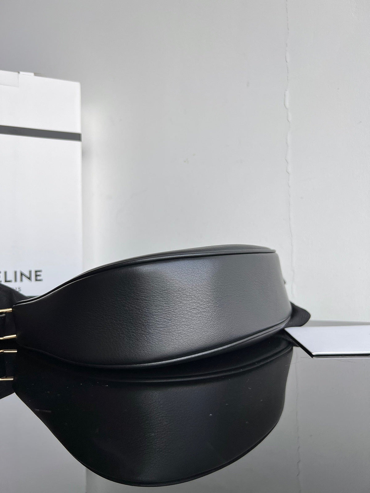 CEL Triomphe Hobo