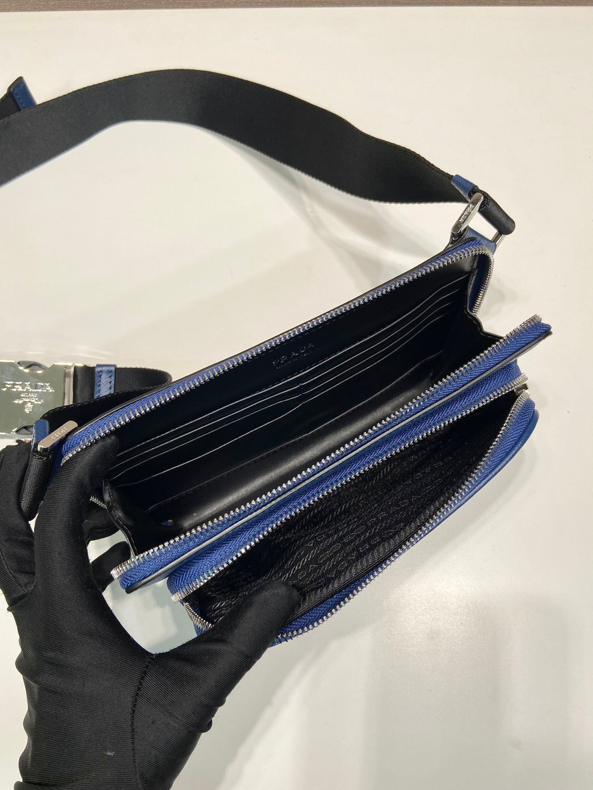 PRA Cross Body Bag