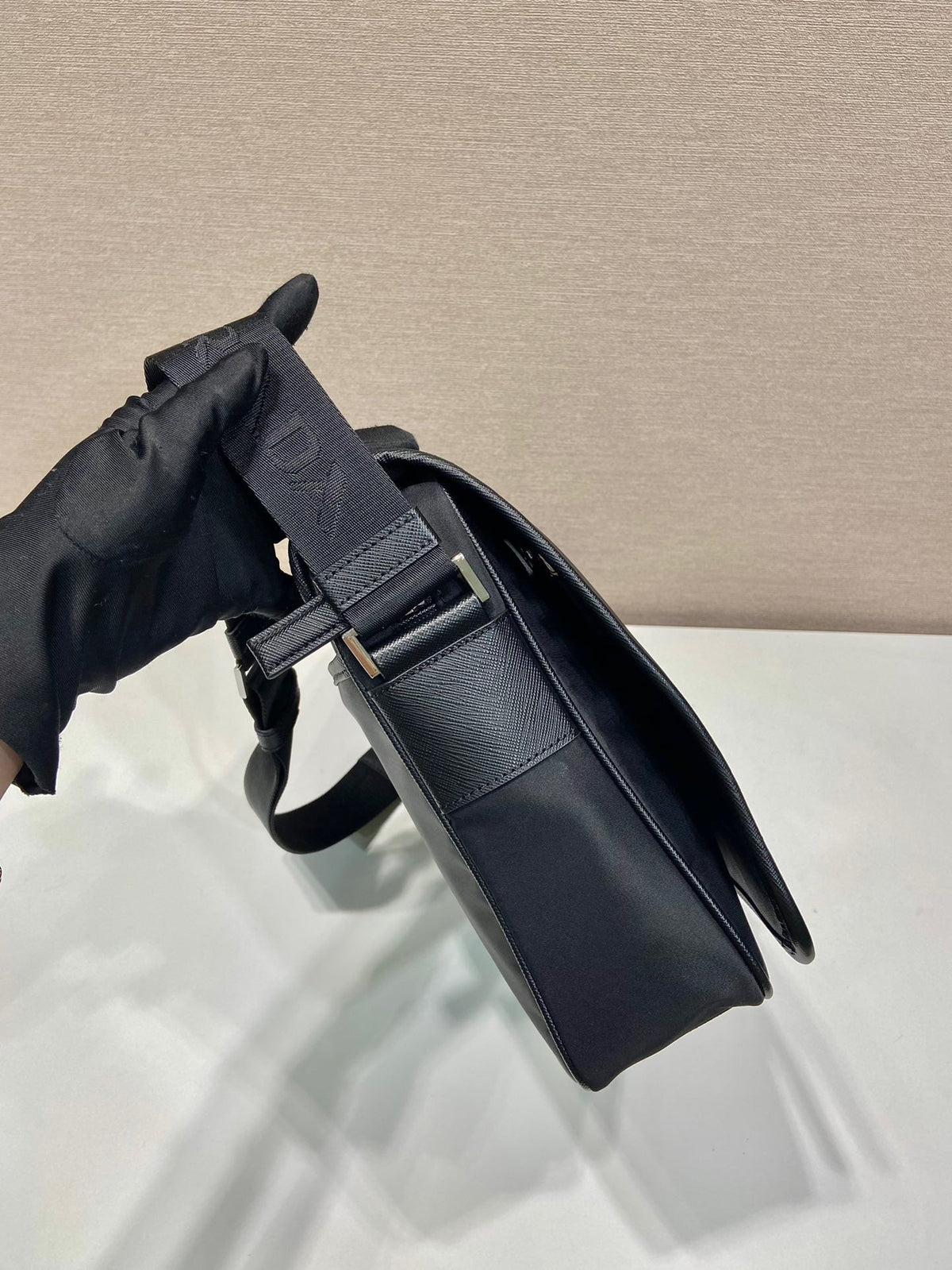PRA Messenger Bag