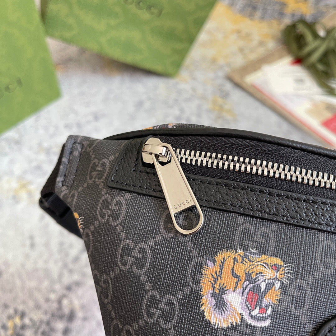 GUC Cross Body Bag