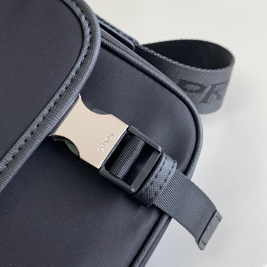 PRA Messenger Bag