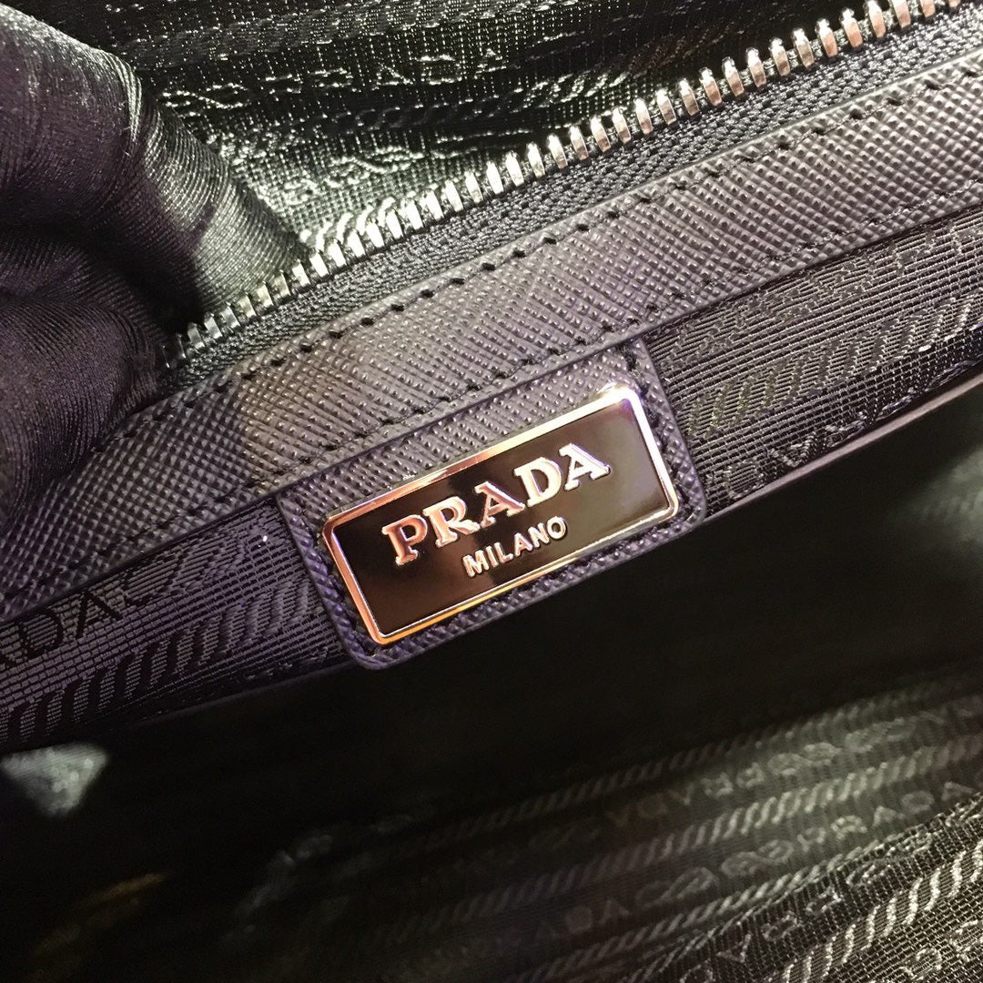 PRA Messenger Bag