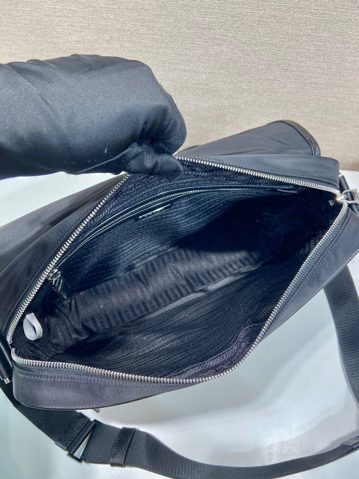 PRA Messenger Bag