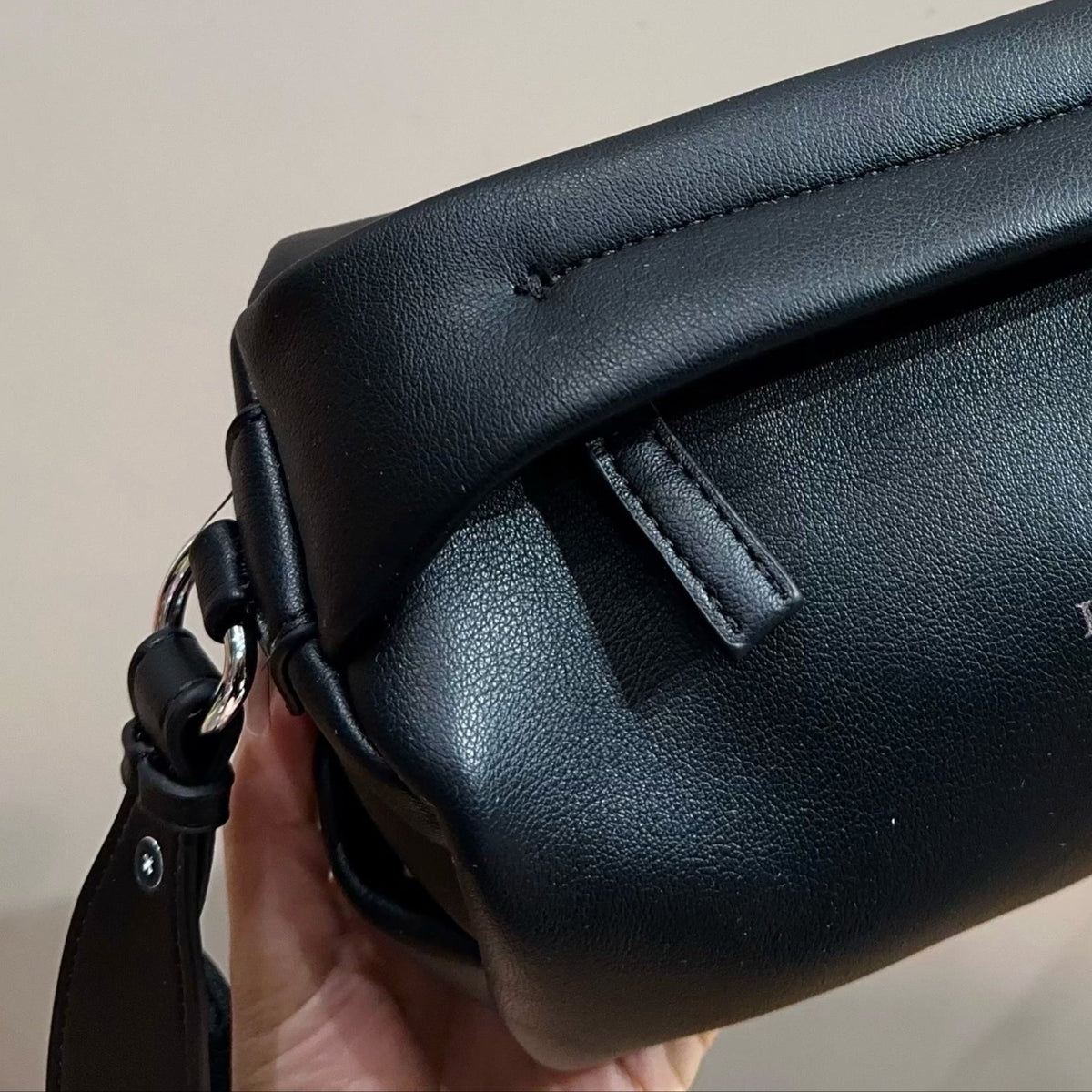 NOLITA CYLINDER BAG 22 IN BLACK SHINY LAMBSKIN