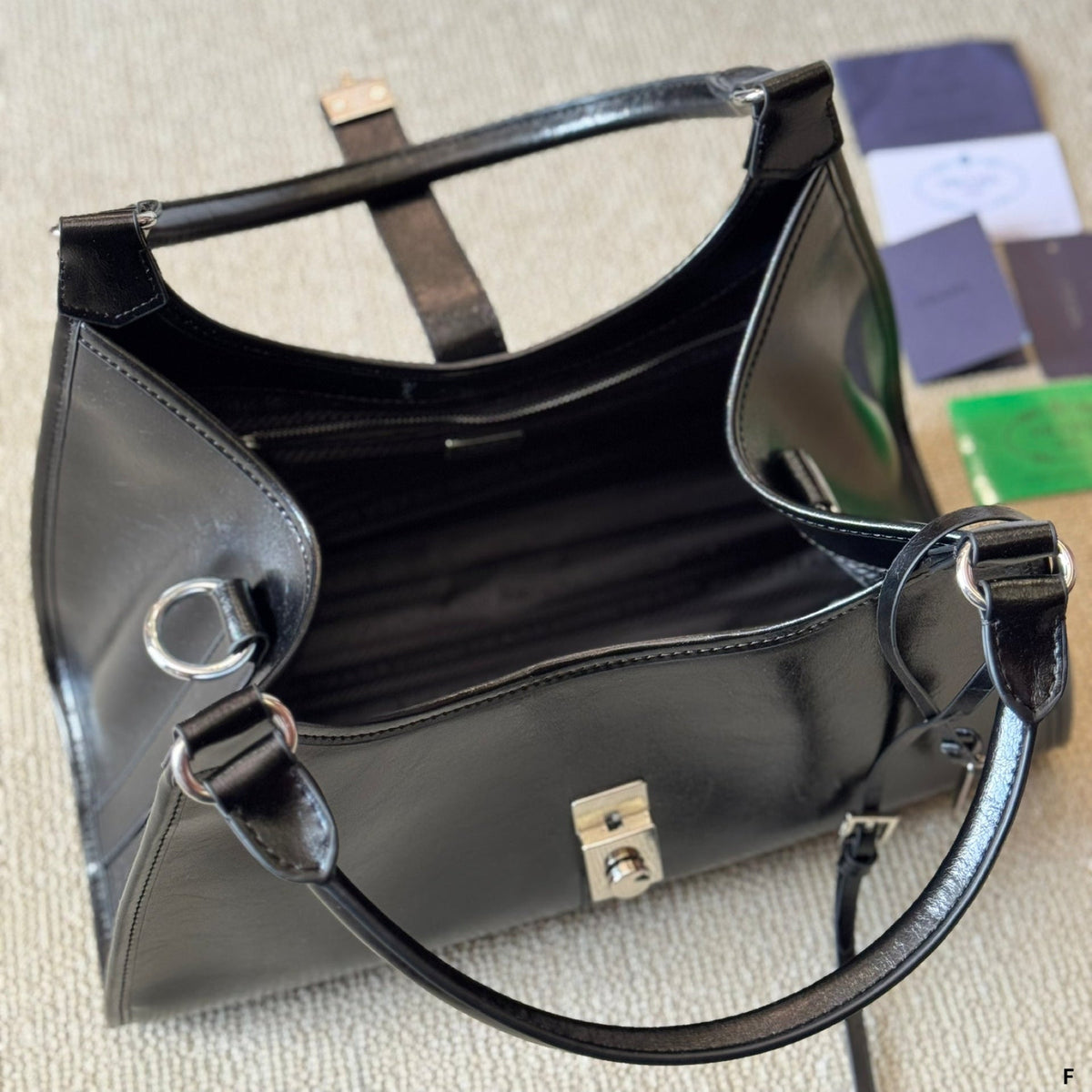METAL CLASP MINI TOTE BAG 25 IN BLACK SHINY SMOOTH CALFSKIN