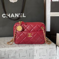 CAMERA BAG 18 IN RED QUILTED LAMBSKIN DOUBLE C GOLD COIN