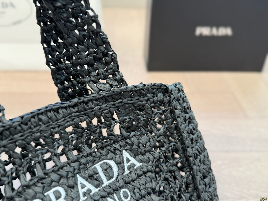 WHITE EMBROIDED LOGO TOTE BAG 22 IN BLACK WOVEN RAFFIA