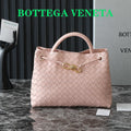 MEDIUM ANDIAMO 32 IN LIGHT PINK LAMBSKIN