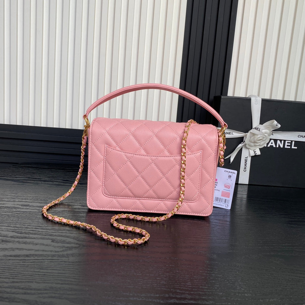 RETRO STYLE FLAP BAG 22 IN LIGHT PINK GRAINED CALFSKIN GOLD HARDWARE
