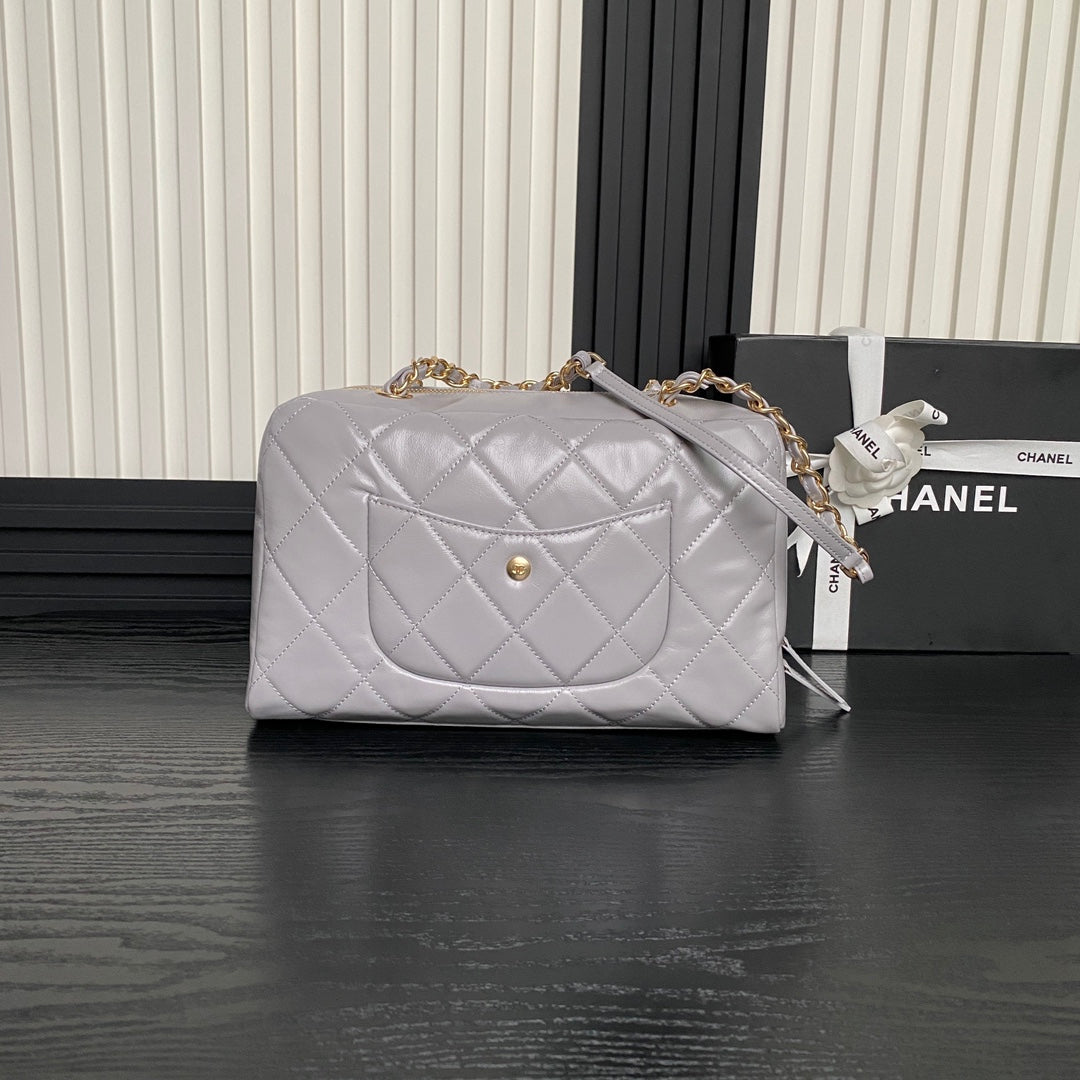 BOWLING BAG 29 IN GREY CALFSKIN GOLD HARDWARE