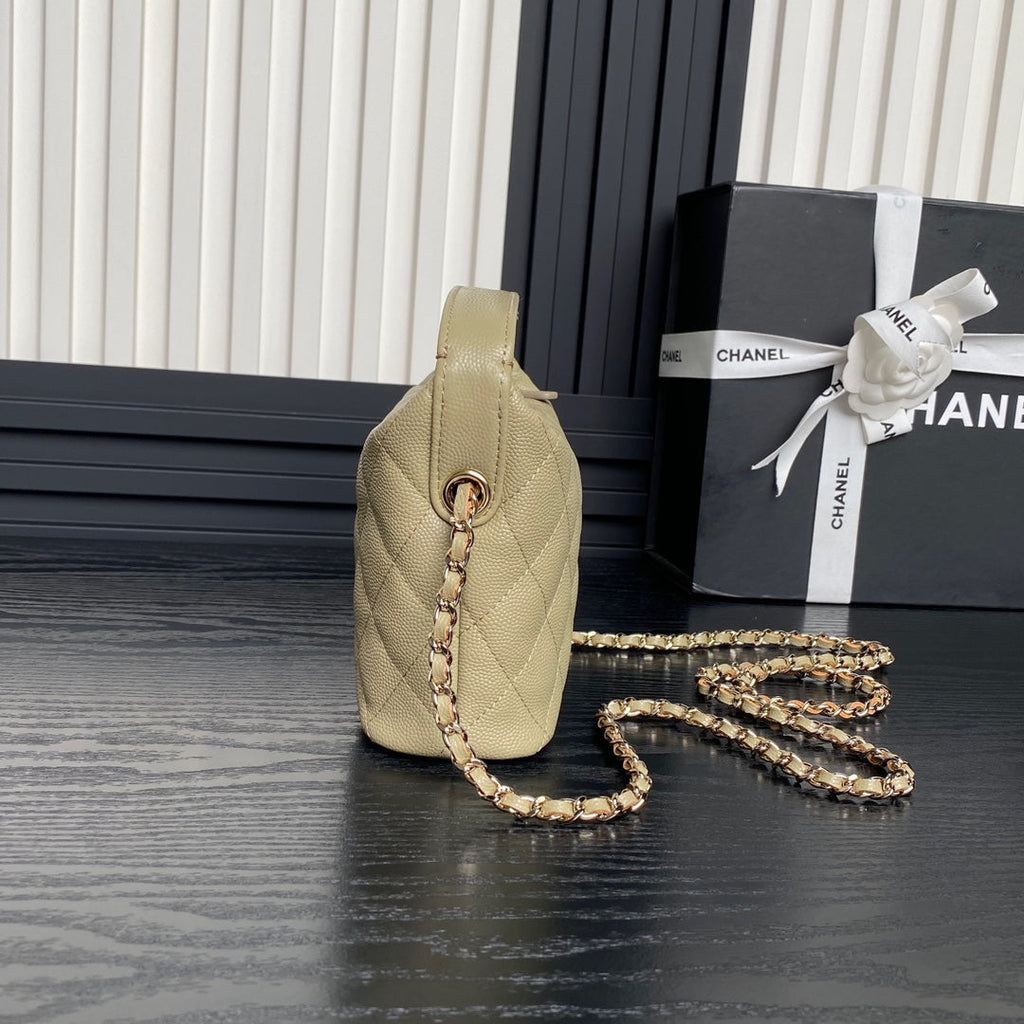 HOBO BAG 21 IN INDIAN KHAKI GRAINED CALFSKIN GOLD HARDWARE