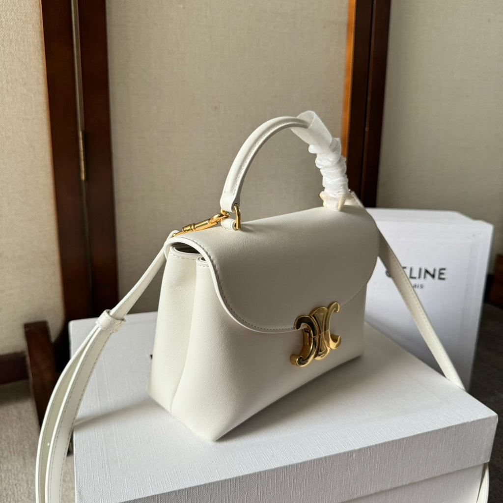 TEEN NINO BAG 20 IN WHITE SOFT CALFSKIN GOLD HARDWARE