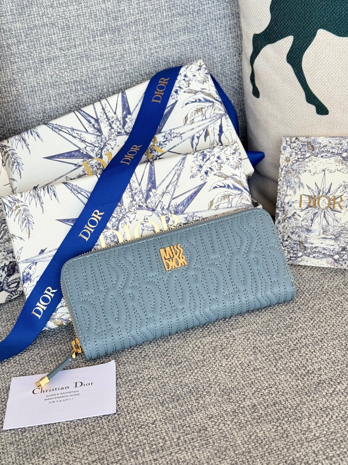 VERTICAL LONG ZIP WALLET 20 IN BABY BLUE QUILTED ALLOVER CALFSKIN