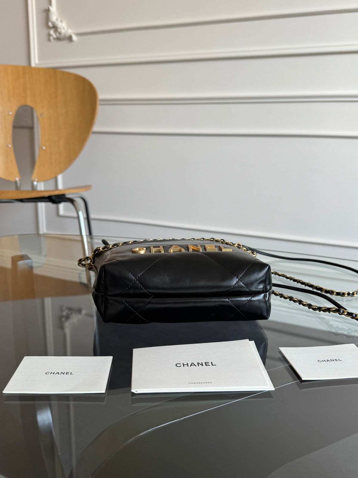 CC MINI HOBO HANDBAG 20 IN BLACK CALFSKIN GOLD-TONE HARDWARE